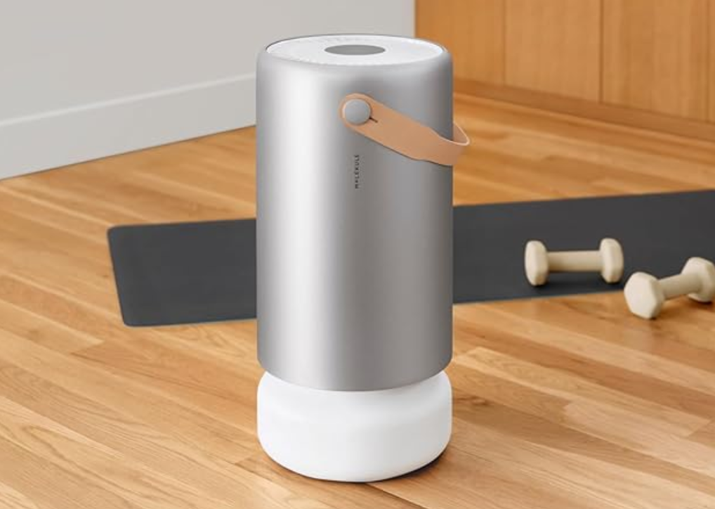 Gasping for air: Our molekule bounty has been won!